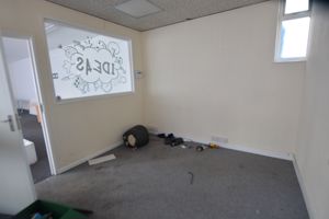 1st floor small office- click for photo gallery